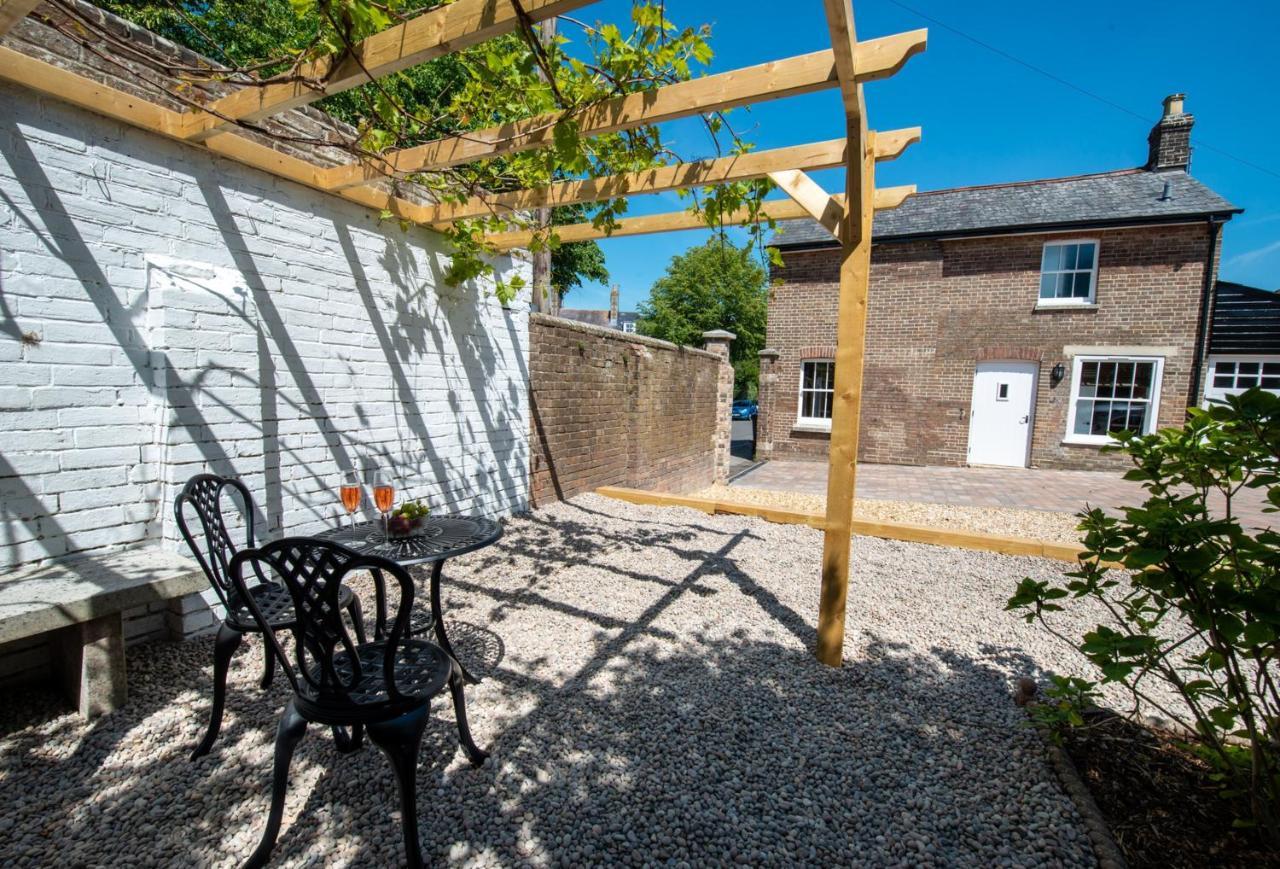 Southgate Coach House Villa Dorchester Buitenkant foto